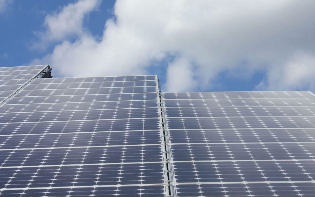 Smart-Microgrid-Solutions-Top-banner-1800x1125-1